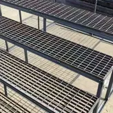 Stair-tread configuration thumbnail