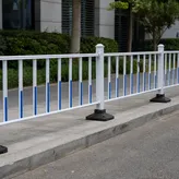 Street-side context thumbnail